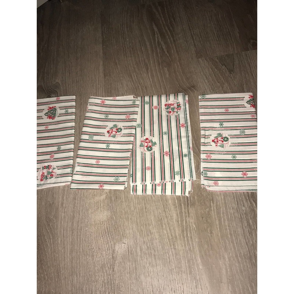 Vintage Christmas linens